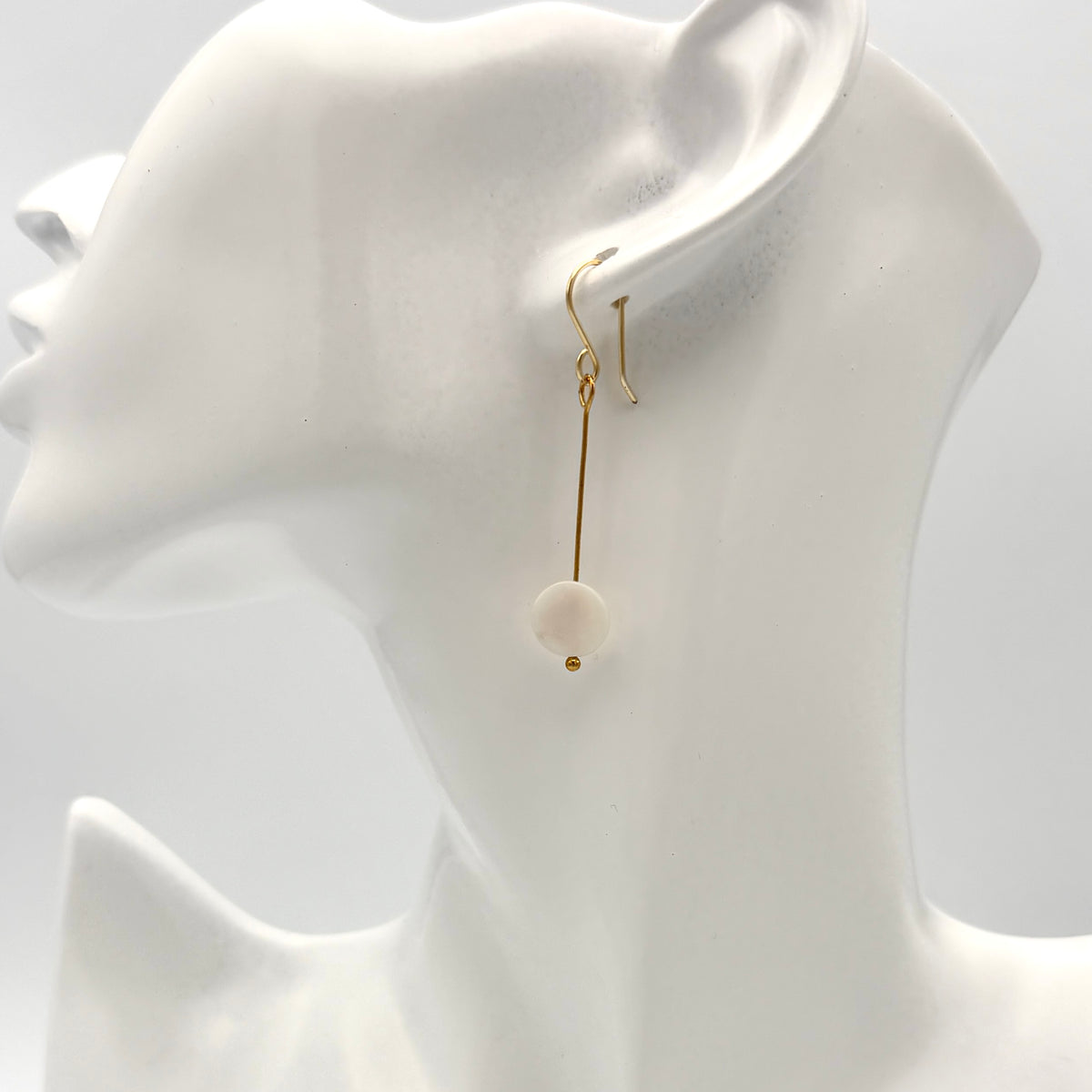 Delia Earrings White