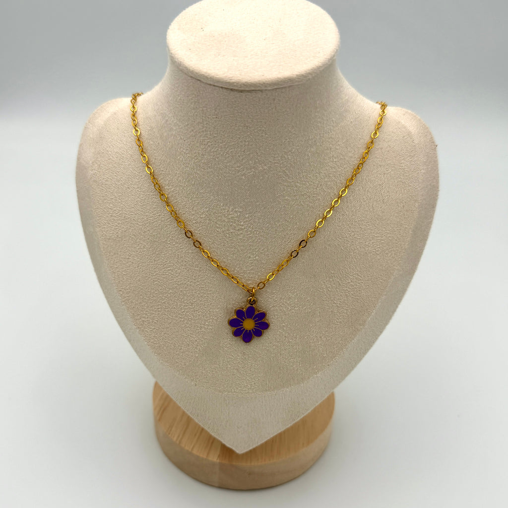 Leah Flower Necklace Purple