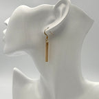 Linea Bar Earrings Gold